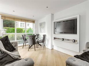 2 bedroom flat for rent in Regal House,
Lensbury Avenue, SW6