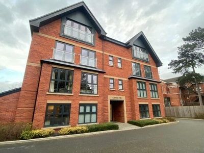 2 Bedroom Flat For Sale In Lincoln