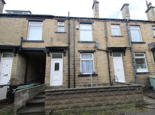 2 bedroom house for rent in West Grove Street, Stanningley, Pudsey, West Yorkshire, UK, LS28