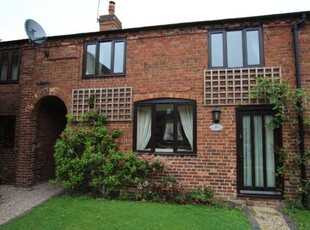2 Bedroom Mews Property For Rent In Nuneaton, Warwickshire