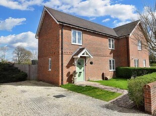 2 Bedroom Semi-detached House For Sale In Upham