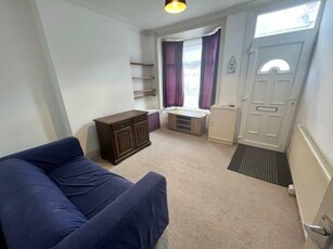 2 bedroom terraced house for rent in 26 Winnie Road, Selly Oak, Birmingham, West Midlands, B29