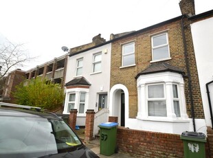 2 bedroom terraced house for rent in Alabama Street, London, SE18