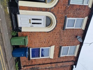 2 Bedroom Terraced House For Rent In Stafford, Staffordshire