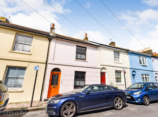 2 bedroom terraced house for rent in Tidy Street, Brighton, East Sussex, BN1