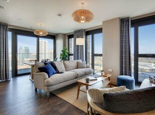 3 bedroom apartment for rent in Canada Gardens, Wembley, HA9