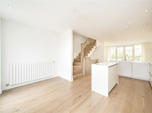 3 bedroom apartment for rent in Tudway Road, London, SE3