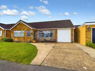 3 bedroom detached bungalow for rent in Oulton Close, North Hykeham, Lincoln, LN6