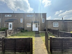 3 bedroom end of terrace house for rent in Redruth Close, Delapre, Northampton, NN4