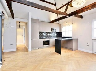 3 bedroom flat for rent in Gloucester Place, NW1
