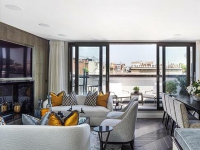 3 Bedroom Penthouse For Rent In Kensington