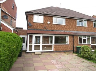 3 bedroom semi-detached house for rent in Appleton Avenue, Great Barr, Birmingham, West Midlands, B43