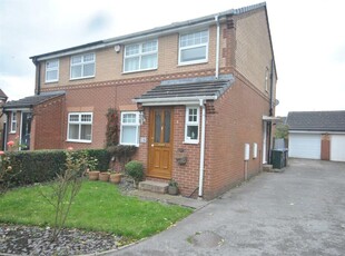 3 bedroom semi-detached house for rent in Bootham Park, Heaton, BD9