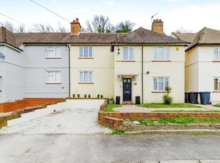 3 Bedroom Semi-detached House For Sale In Kenley, Surrey