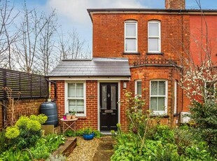 3 Bedroom Semi-detached House For Sale In Tunbridge Wells