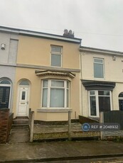 3 bedroom terraced house for rent in Florence Street, Liverpool, L4