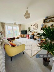 3 bedroom terraced house for rent in Hyde Close, Winchester, SO23