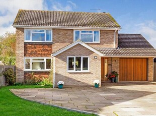 4 Bedroom Detached House For Sale In Tonbridge