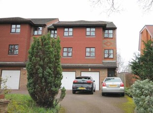 4 Bedroom End Of Terrace House For Sale In Beckenham