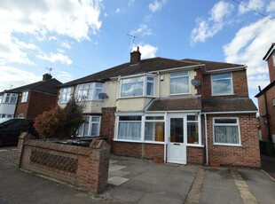 4 bedroom semi-detached house for rent in Burleigh Avenue, Wigston, LE18