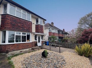 4 bedroom semi-detached house for rent in Church Road, Lower Parkstone BH14