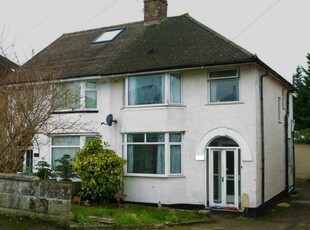 4 bedroom semi-detached house for rent in Glebelands, Headington, OX3