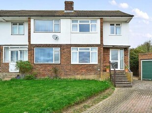 4 Bedroom Semi-detached House For Sale In Cranbrook, Kent