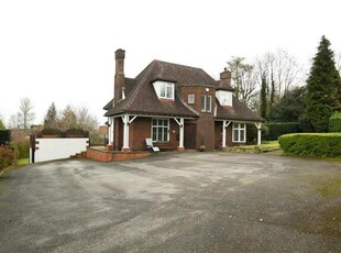 5 Bedroom Detached House For Sale In High Bank Road, Winshill