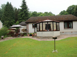 6 Bedroom Detached Bungalow For Sale In Cannich Road, Drumnadrochit