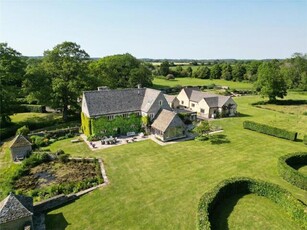 6 Bedroom Detached House For Sale In Lechlade, Oxfordshire