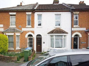 6 bedroom terraced house for rent in Avenue Road,Southampton, SO14