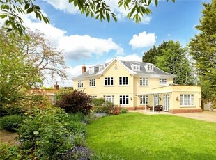7 Bedroom Detached House For Sale In Ascot