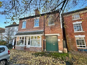 7 Bedroom Terraced House For Sale In Albrighton, Wolverhampton