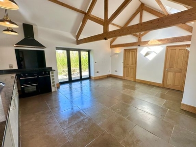 Barn conversion to rent in Fosters Lane, South Barrow, Yeovil BA22
