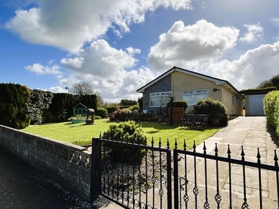 Bungalow for sale in 103 New Road, Llanmorlais, Swansea SA4