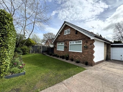 Bungalow for sale in Meadow Avenue, Goostrey, Crewe CW4