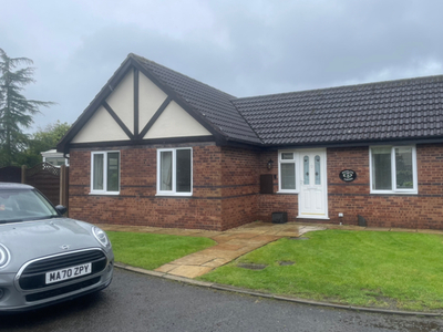 Bungalow to rent in Woodland Gardens, Crewe CW1