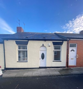 Cottage to rent in St Cuthberts Terrace, Sunderland SR4