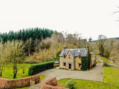 Country house for sale in Douglas, Lanark ML11