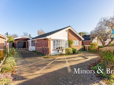 Detached bungalow to rent in Laxfield Road, Sutton NR12