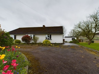 Detached bungalow to rent in Manor Farm, Elmstone Hardwick, Cheltenham GL51