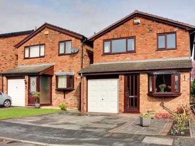 Detached house for sale in Mabledon Close, Heald Green, Cheadle, Cheshire SK8