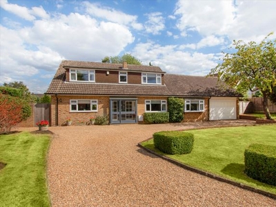 Detached house for sale in Pepingstraw Close, Offham, West Malling, Kent ME19