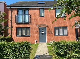 Detached house to rent in Brewill Grove, Nottingham NG11