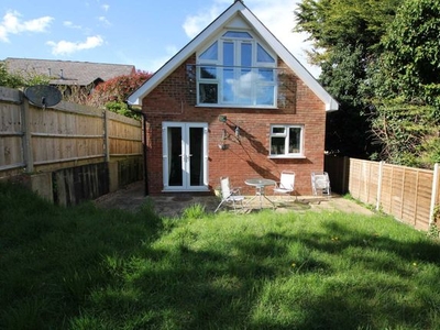 Detached house to rent in Bury Road, Hemel Hempstead HP1
