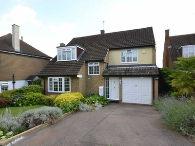 Detached house to rent in Claremont Road, Hadley Wood, Hertfordshire EN4