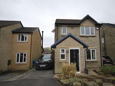 Detached house to rent in Crofters Bank, Loveclough, Rossendale BB4