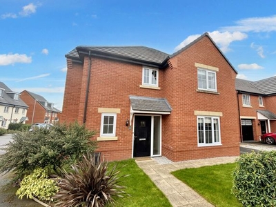 Detached house to rent in Glovers Way, Burscough L40