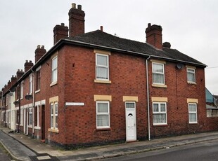 End terrace house to rent in Baron Street, Fenton, Stoke-On-Trent ST4