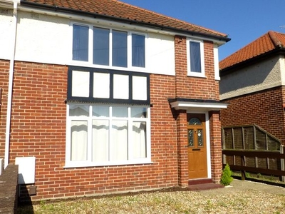 End terrace house to rent in Beeching Road, Norwich NR1